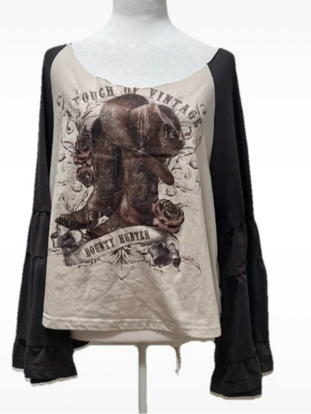 Bohemela “Up Cycled” Bounty Hunter Graphic Long-Sleeve Top - Black and Cream M